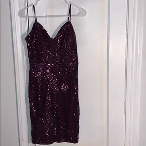 Beautiful mini dress!